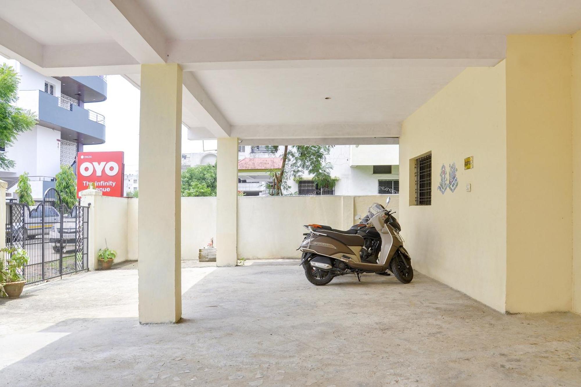 Hotel O Infinity Inn Nagpur Bagian luar foto